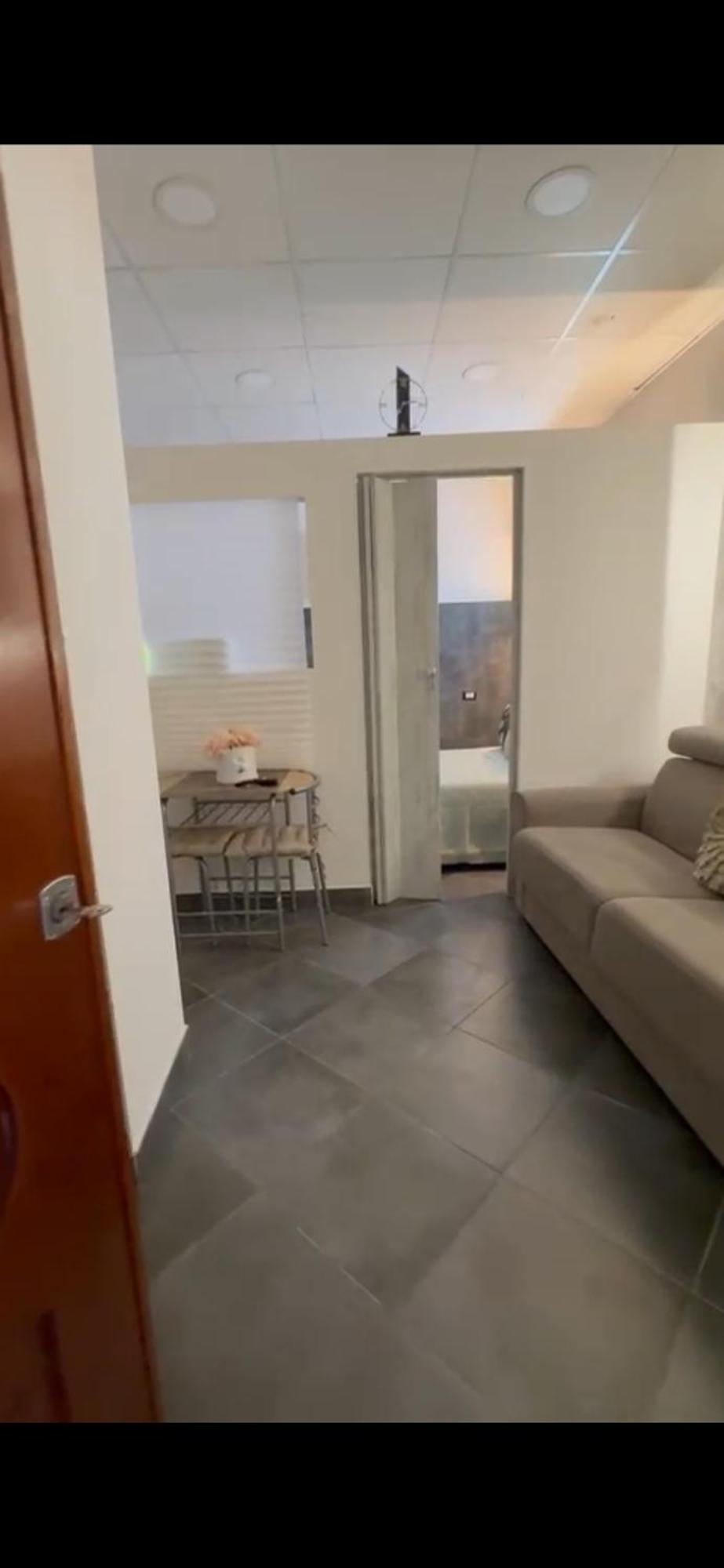 나폴리 Casa Di Vincenzo B&B 외부 사진