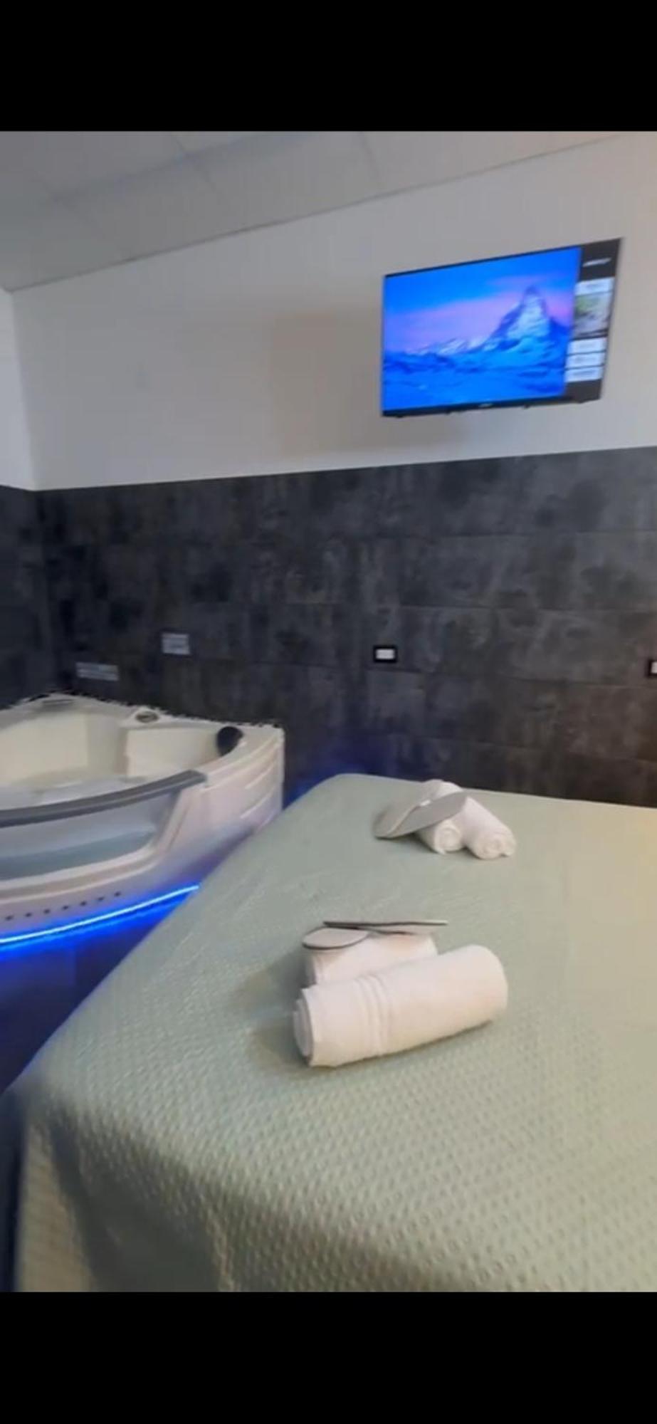 나폴리 Casa Di Vincenzo B&B 외부 사진