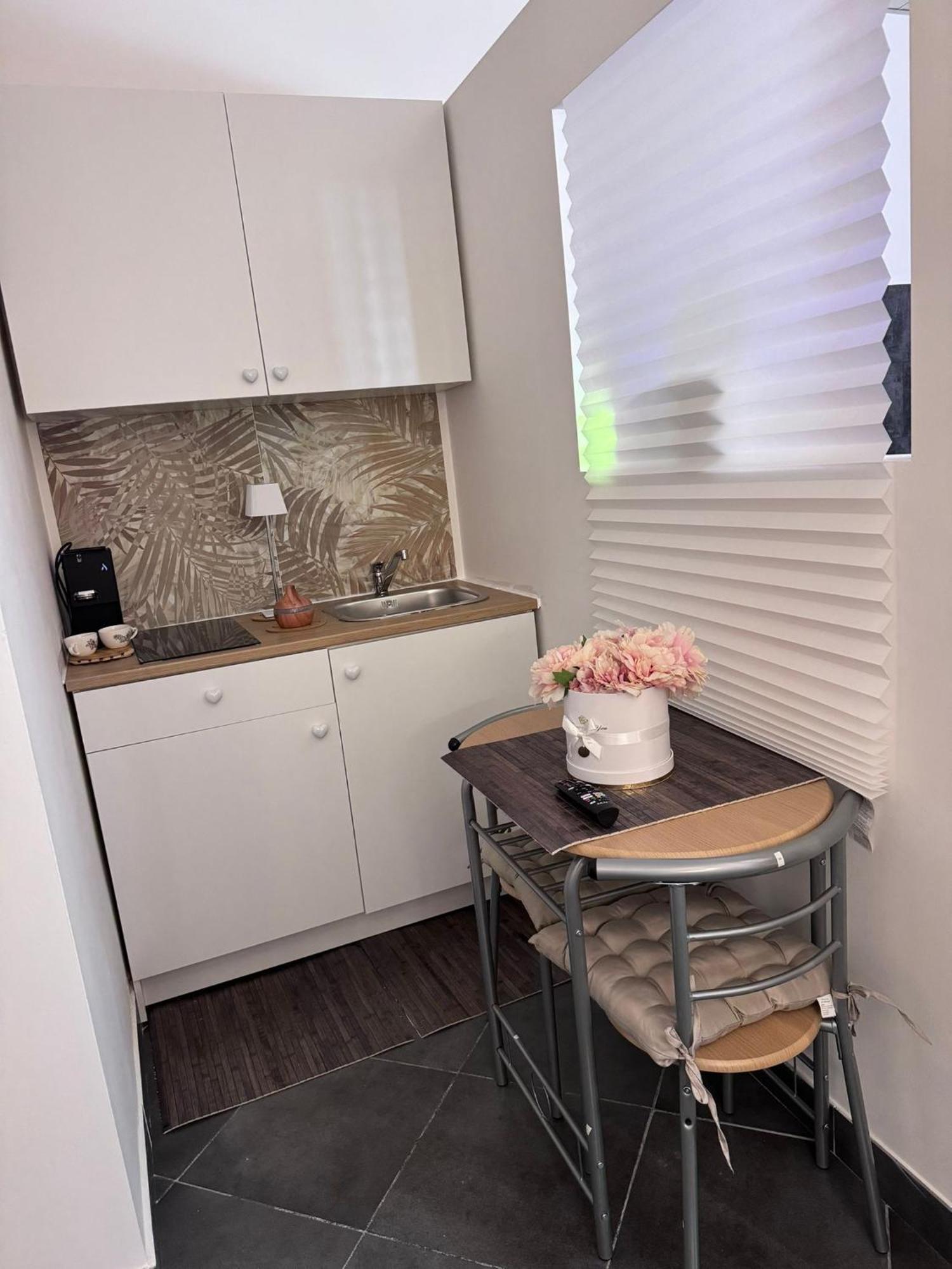 나폴리 Casa Di Vincenzo B&B 외부 사진